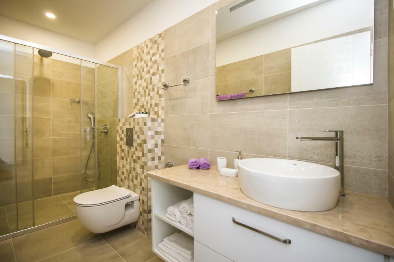 Villa Lacus ماكارسكا المظهر الخارجي الصورة
