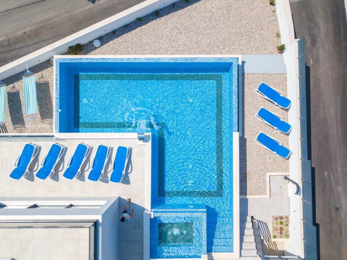 Villa Lacus ماكارسكا المظهر الخارجي الصورة